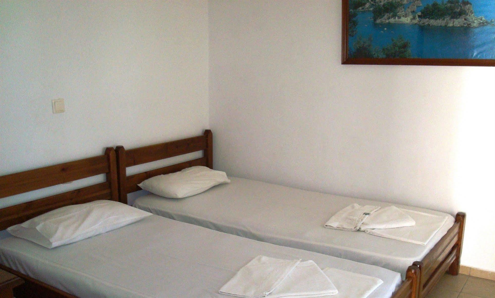 Sirocco Apartments Hersonissos  Exterior foto